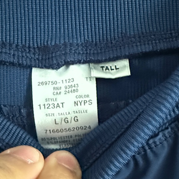 Navy Blue Women's Scrubs - Picture 5 of 6